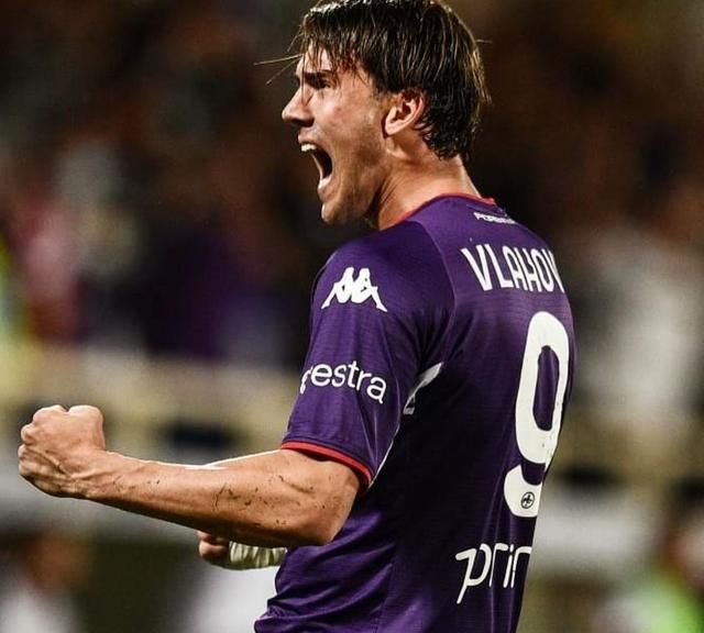 双方就展开 双方就展开