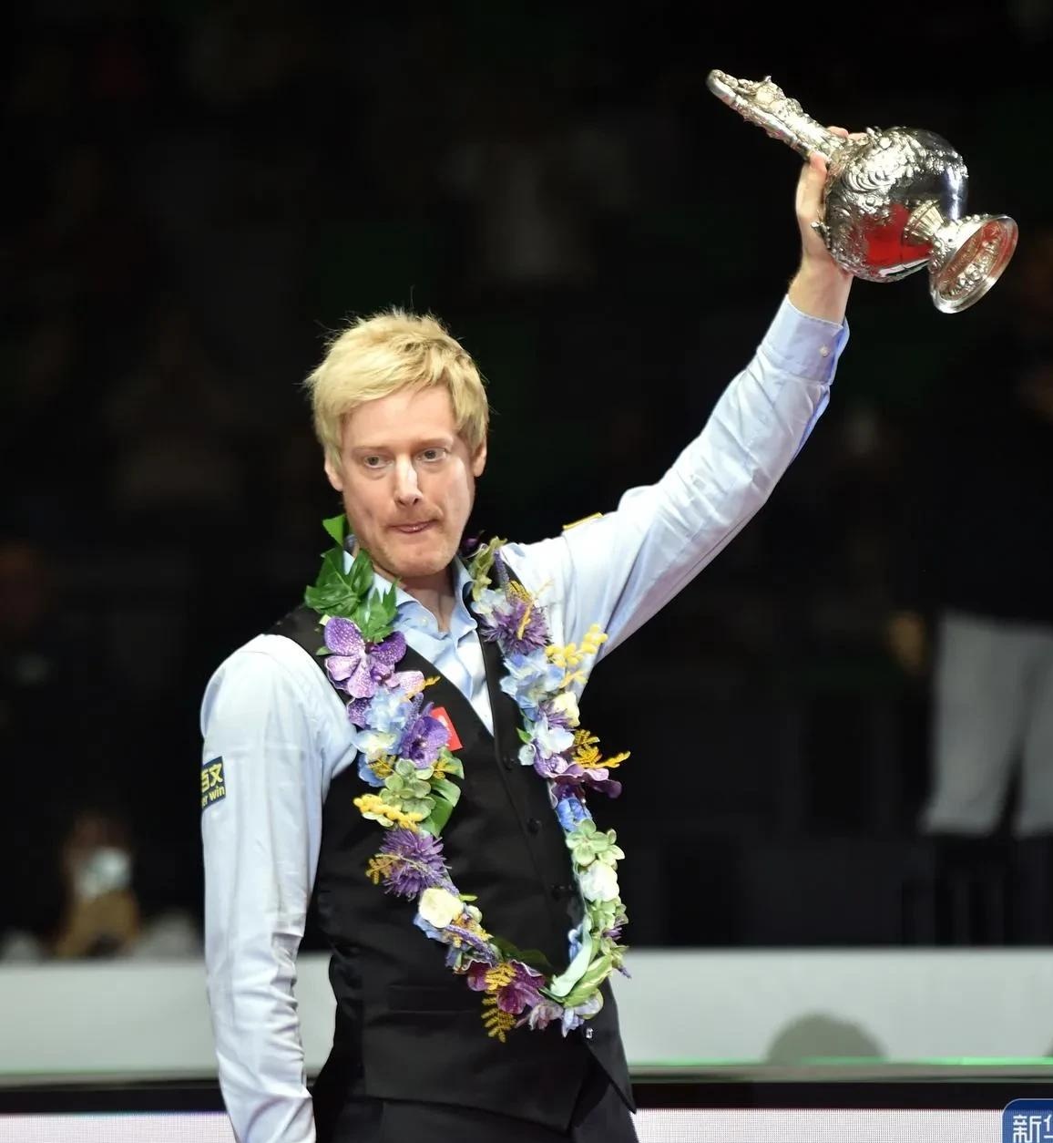 在进攻端 在进攻端